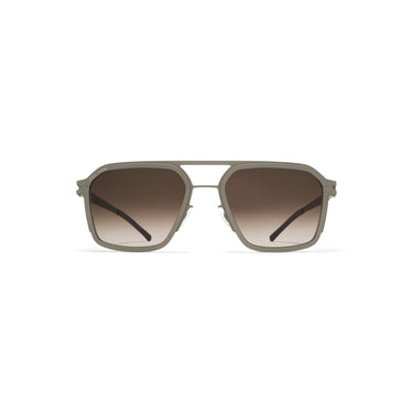 RIMOWA × MYKITA MR003 Navigator zonnebril Clay Green/Clay Green / Rawbrown Gradient – vooraanzicht